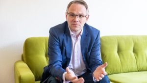 Haller in Uniform: SPD-Abgeordneter Haller in Ausbildung bei der Bundeswehr