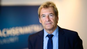 Kurswechsel in Hannover?: Arbeitgeberverband lobt Lies und warnt vor Verbrenner-Aus