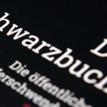 Schwarzbuch: Steuerzahlerbund prangert Schals und Fahrradboxen an
