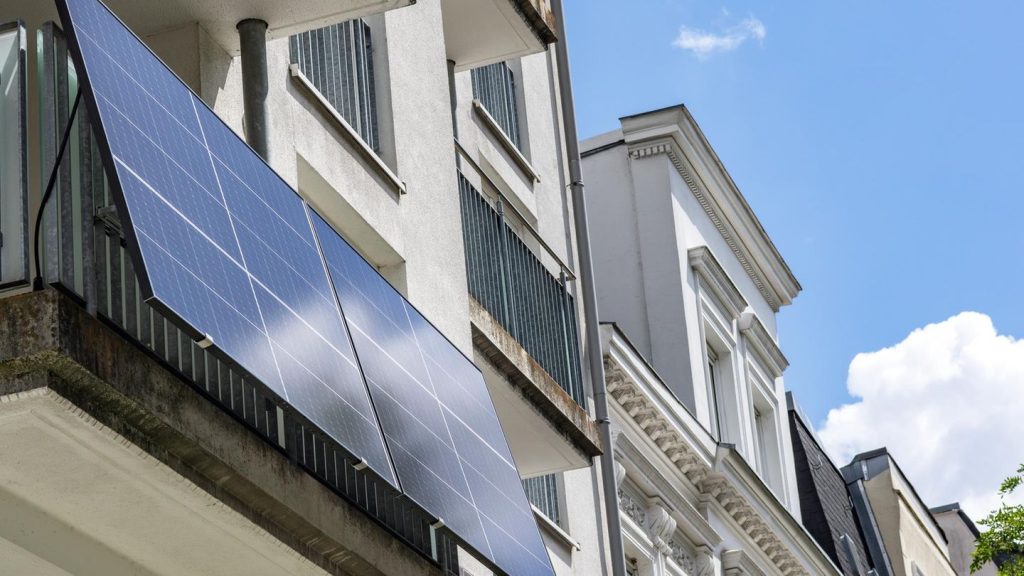 Solarenergie extra günstig: Balkonkraftwerk mit EcoFlow-Stromspeicher preiswert wie nie