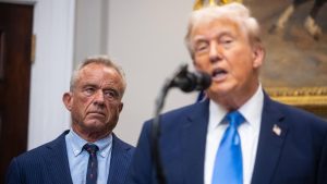 US-Gesundheitspolitik: Warum Trump und Kennedy jr. so besessen von Autismus sind