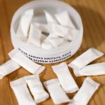 Nikotinbeutel: Trotz Verbotes: Wie Jugendliche "Snus" online abgreifen