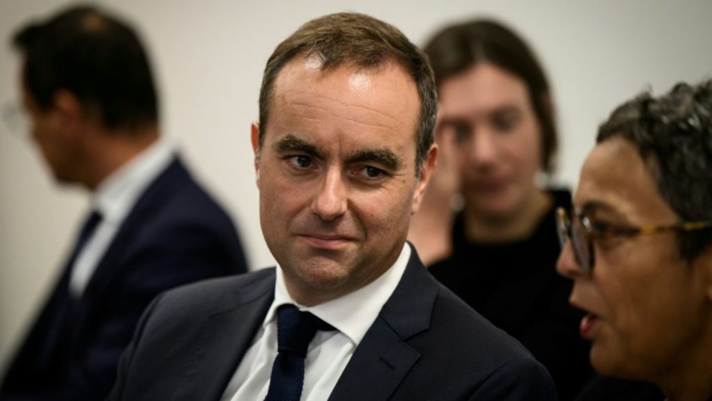 Frankreichs Haushaltsentwurf fast fertig - Regierung soll am Wochenende ernannt werden