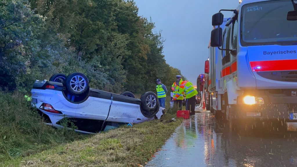 Verkehrsunfall: Mutter und Baby sterben bei Unfall auf der A3