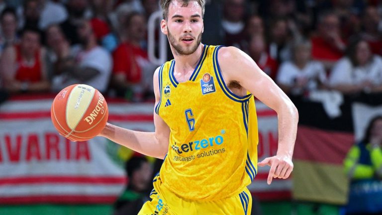Basketball-Bundesliga: Alba Berlin schafft ersten Saisonsieg in Jena