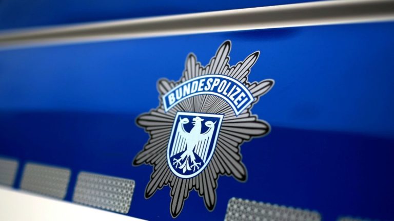 Hamburg: Vermisster Sechsjähriger tot in Bahngleisen gefunden