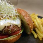 Streit um Veggie-Wurst: Merz und Rainer unterstützen EU-Vorhaben für Namensverbot