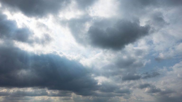 Wettermeldung: Hessen startet mit vielen Wolken in die neue Woche