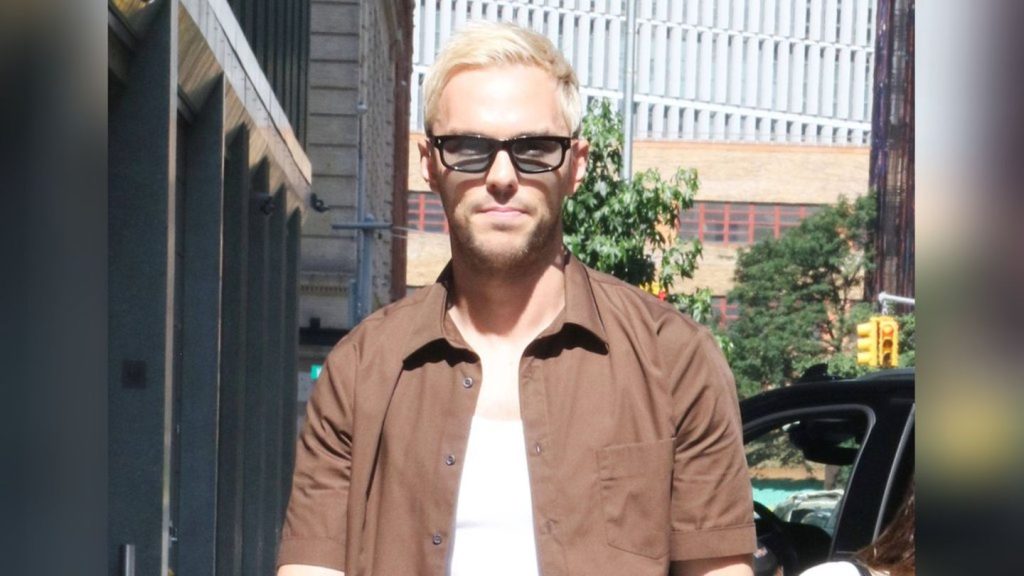 Nicholas Hoult: Lex-Luthor-Darsteller wurde am Knie operiert