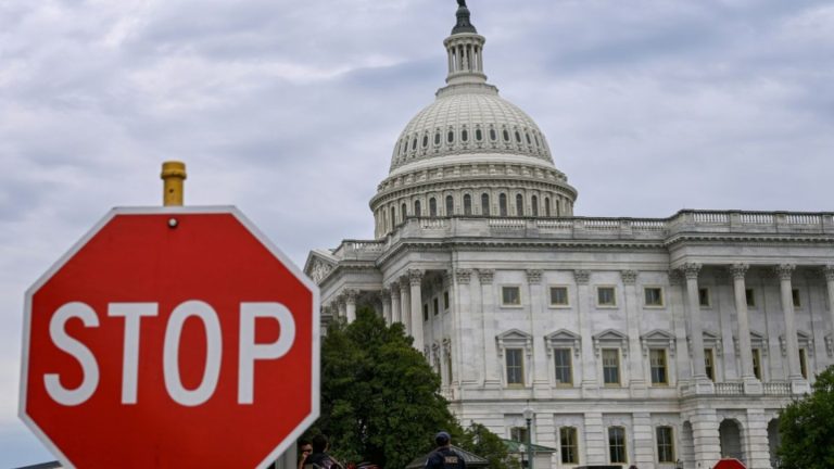 Wenn "Shutdown" endet: Trump signalisiert Bereitschaft zu Gesprächen mit Demokraten über Gesundheitsversorgung
