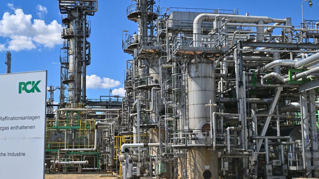 PCK in Schwedt: Ölraffinerie erhält ab 2026 mehr Öl aus Kasachstan