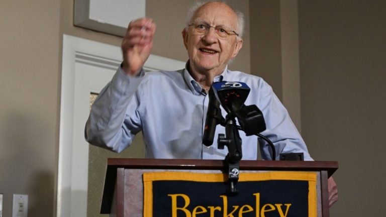 Physik-Nobelpreisträger warnt vor Trumps Kürzungen im Wissenschaftsbereich