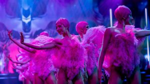 Glitzerrevue: Friedrichstadt-Palast: Neue Show feiert Premiere