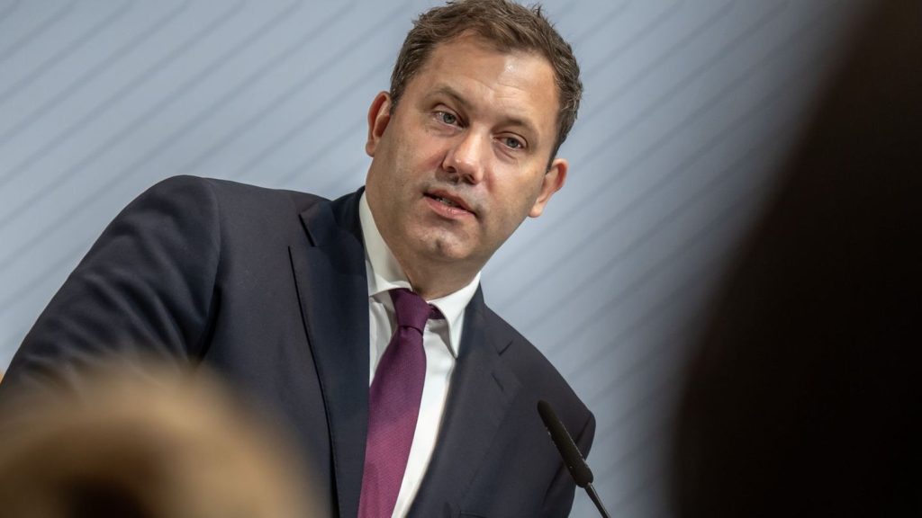 Online-Betrug: Klingbeil warnt vor gefälschten Investitionsaufrufen