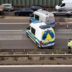 Vollsperrung: Polizei auf der Berliner Stadtautobahn auf Spurensuche