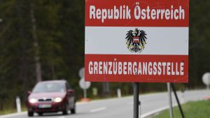 Vignette nur noch digital: Pickerl in Österreich 2027 Geschichte - was man wissen muss