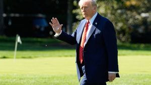 Zollstreit: Trump kündigt 100 Prozent Extra-Zölle für China an