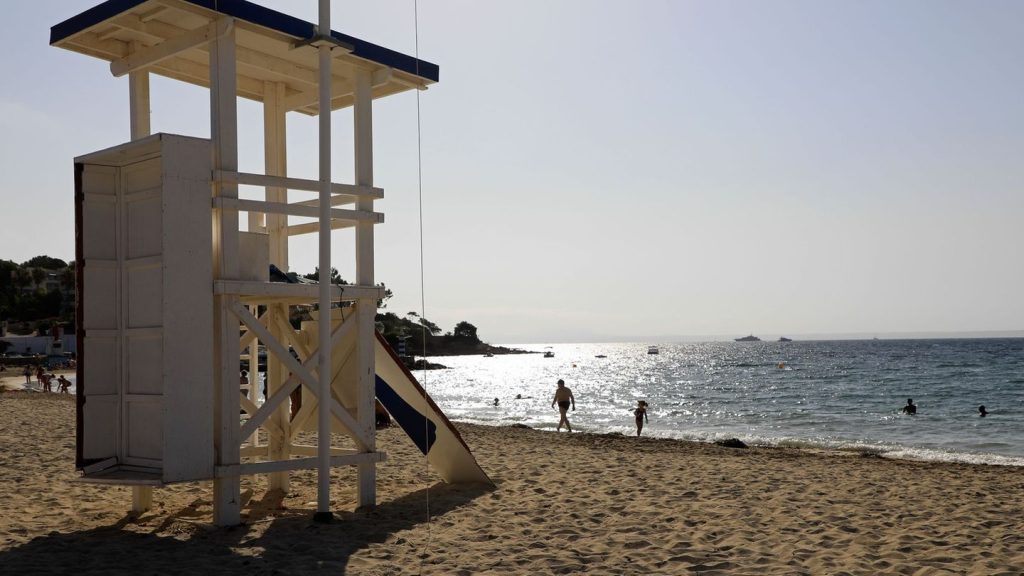 Badeunfall: Deutscher stirbt bei Rettung seiner Frau auf Mallorca