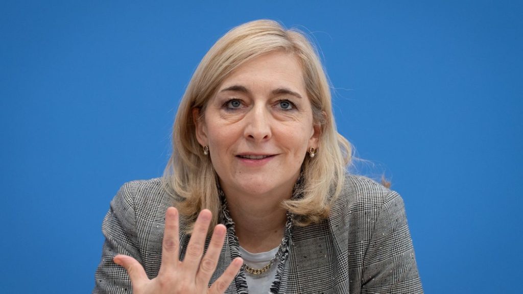 Soziales: Sparpaket gegen höhere Krankenkassenbeiträge
