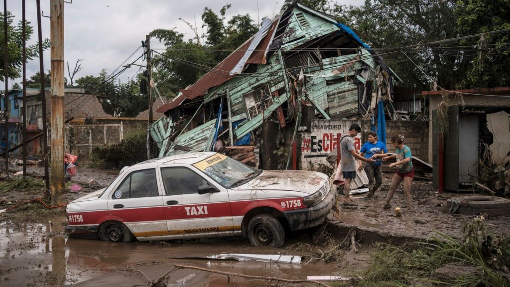 Wetter: Unwetter in Mexiko: mehr als 40 Tote und viele Vermisste