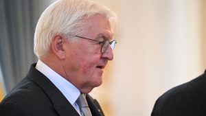 Wehrdienstreform: Steinmeier zweifelt am Losverfahren für Wehrdienst