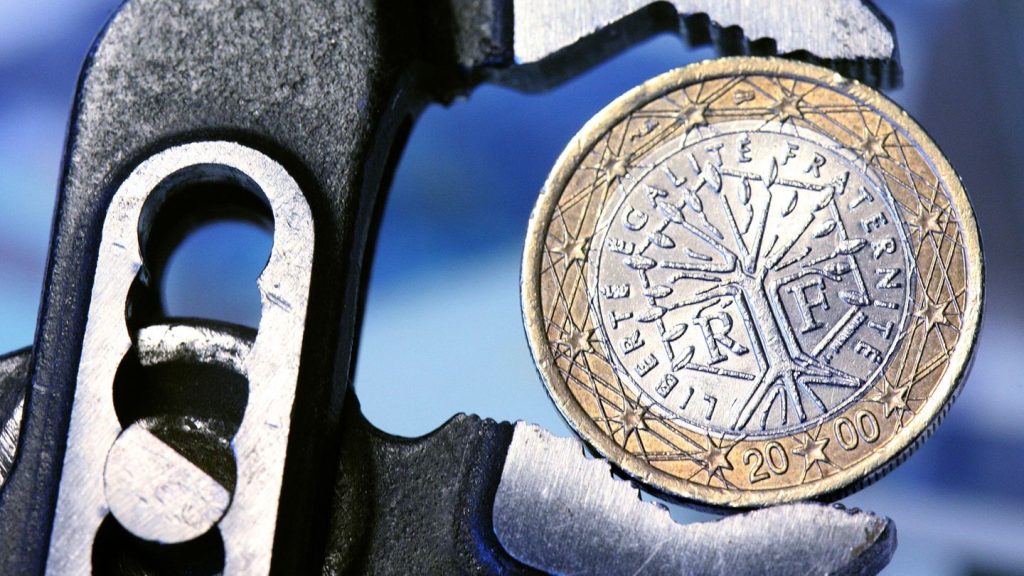 Krise in Frankreich: S&P senkt Einstufung: Frankreich drohen höhere Zinszahlungen