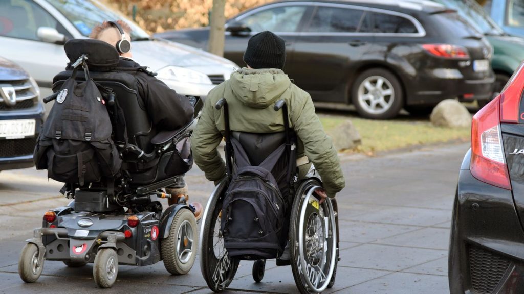 Sozialleistungen: Mehr als 30.000 Verfahren zur Schwerbehinderung offen