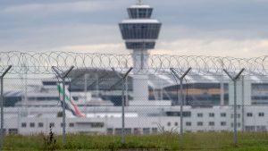 Luftverkehr: Regulärer Flugbetrieb nach Sperrung am Flughafen München