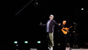 Leute: Herbert Grönemeyer sieht sich ungern im Spiegel an