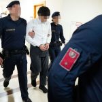 Prozess in Wien: Lehrerin missbraucht und erpresst: Sechs Teenager verurteilt