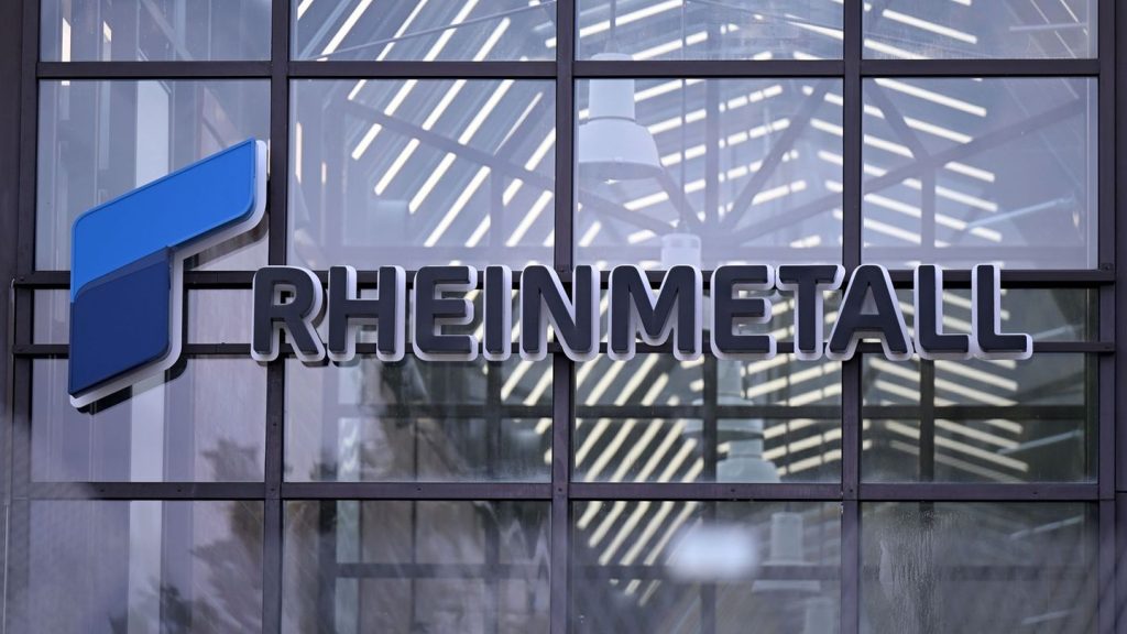 Rüstungsindustrie: Rheinmetall mit Milliardenauftrag für Radschützenpanzer