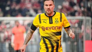Ex-Weltmeister: Unterschrift auf Bierdeckel: Großkreutz kickt in Landesliga