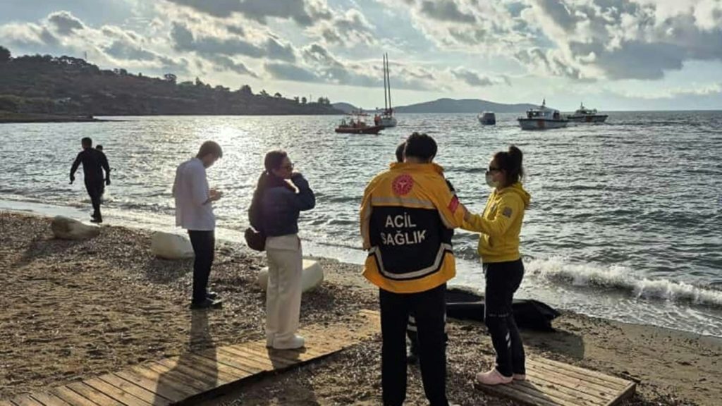 16 Flüchtlinge und ein Schlepper bei Bootsunglück vor türkischer Küste ums Leben gekommen