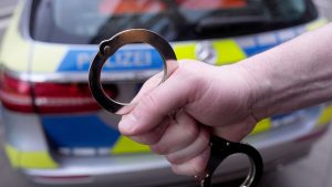 Kriminalität: Frau entführt und durch die Stadt gezerrt - Anklage erhoben