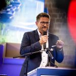 Oberbürgermeisterwahlkampf: AfD attackiert Kirchen bei Auftritt in früherem Gotteshaus