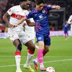 Fußball-Bundesliga: Fan reanimiert: Notfall im Mainzer Block in Stuttgart