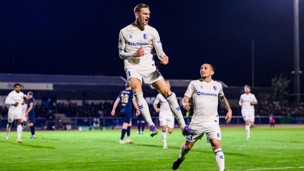 DFB-Pokal in Illertissen: Klarer Sieg bei Amateur-Team: Magdeburg in DFB-Pokal weiter