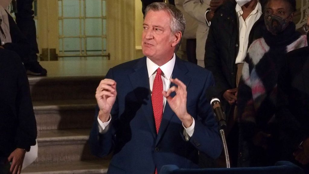 Medien: Britische "Times" muss Fake-Interview mit de Blasio löschen