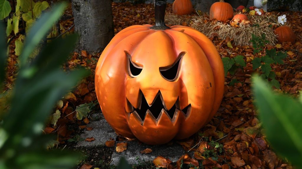 Grusel-Fest: Sprudelnde Umsätze durch Halloween? Was der Handel erwartet