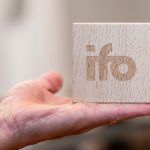 Umfrage: Chipmangel in der Industrie wächst