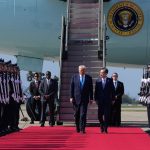 Handelsstreit: Vor Treffen mit Xi: Trump bringt Zollsenkung ins Spiel