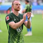 Fußball-Bundesliga: Medien: VfL Wolfsburg verlängert mit Kapitän Arnold