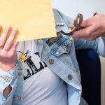 Prozess: Frau gesteht Totschlag: "Ich habe einfach zugestochen"