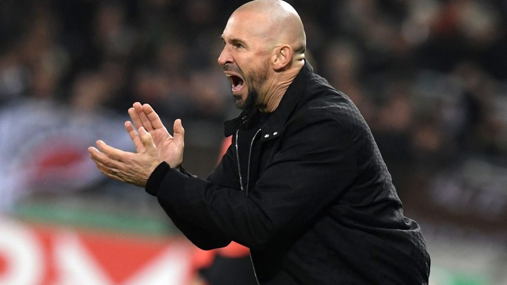 Bundesliga: Ilzer vor Wolfsburg-Spiel: Wollen maximal erfolgreich sein