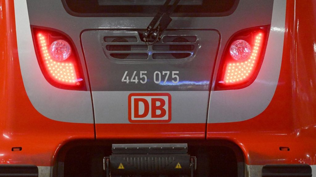 Bauarbeiten: Bei der Maintalbahn steht Ersatzverkehr mit Bussen an