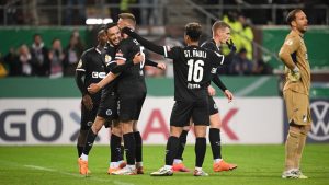 Fußball: FC St. Pauli besiegt Hoffenheim – vier Bundesligisten fliegen aus dem DFB-Pokal