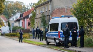 Fall Rebecca: Polizei ermahnt Schaulustige und "Hobbydetektive"