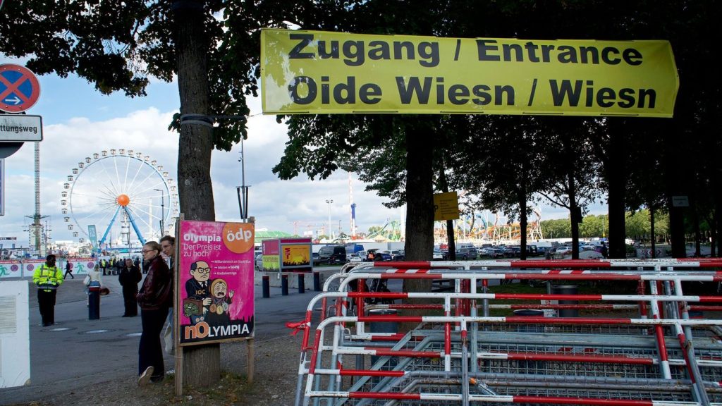 Oktoberfest: Nach Wiesn-Sperrung: Wirte bieten Gästen Umbuchungen an