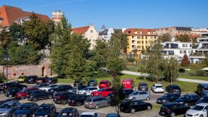 Wohin mit dem Auto?: So teuer ist Parken in Deutschland – und so sparen Sie Geld