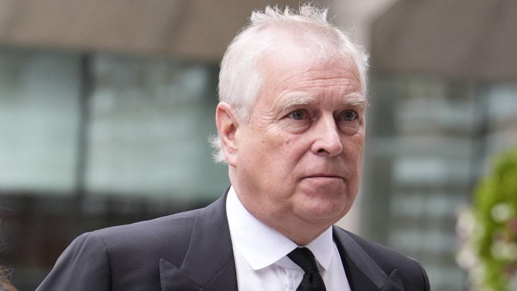 Epstein-Skandal: Prinz Andrews Wappen wurde aus Schloss Windsor entfernt